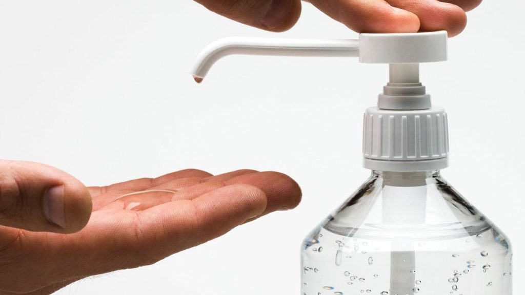gel-desinfectante-para-las-manos-1024x576 Como hacer sanitizante casero